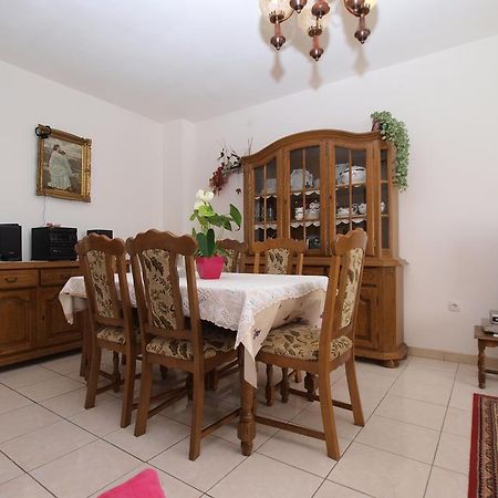 Apartment Luisa 1437 Peruški エクステリア 写真