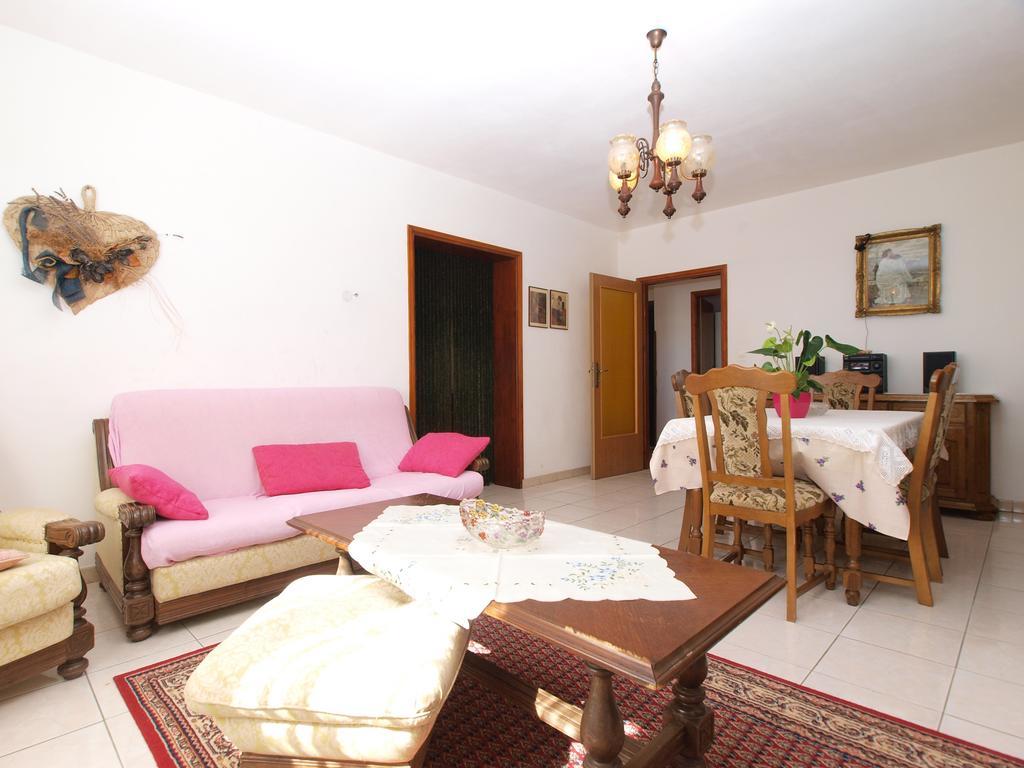 Apartment Luisa 1437 Peruški エクステリア 写真