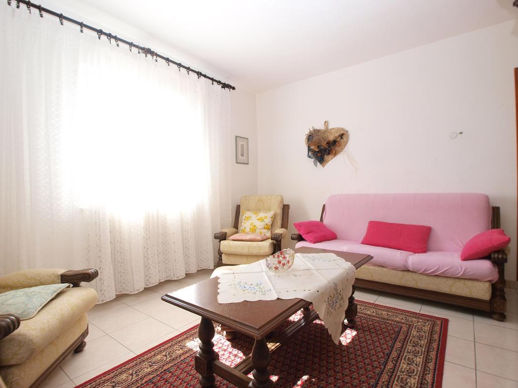 Apartment Luisa 1437 Peruški エクステリア 写真