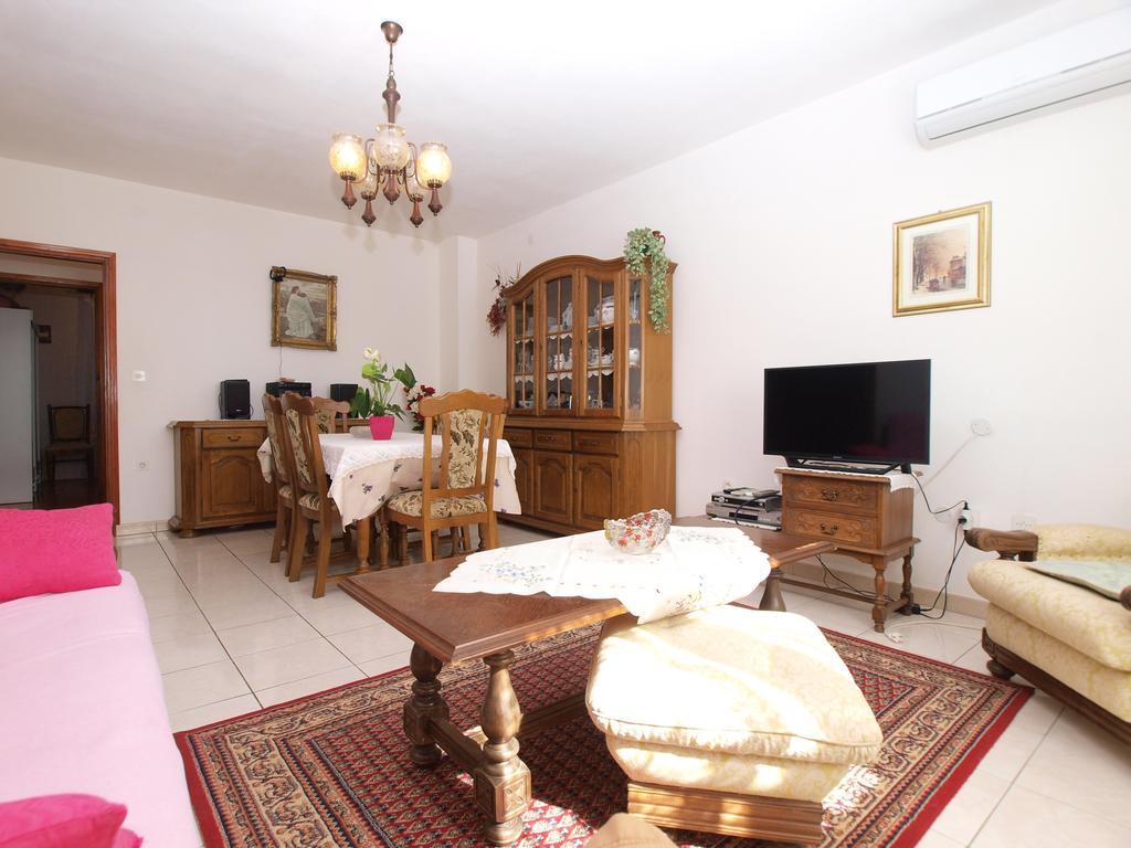 Apartment Luisa 1437 Peruški エクステリア 写真