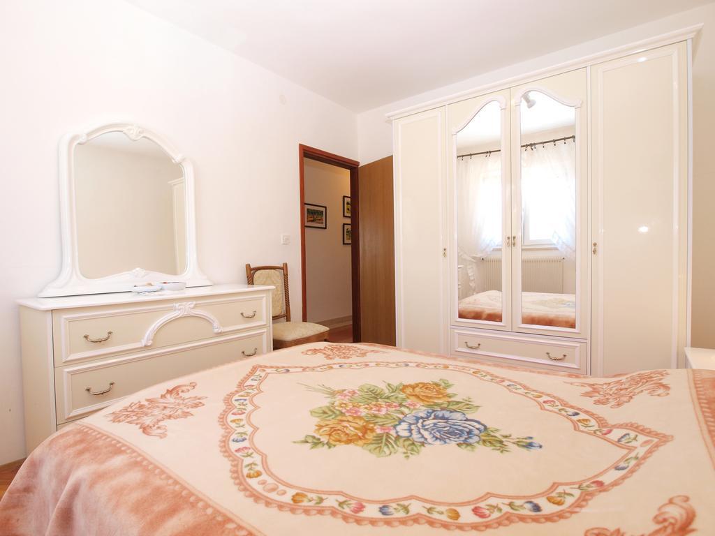 Apartment Luisa 1437 Peruški エクステリア 写真