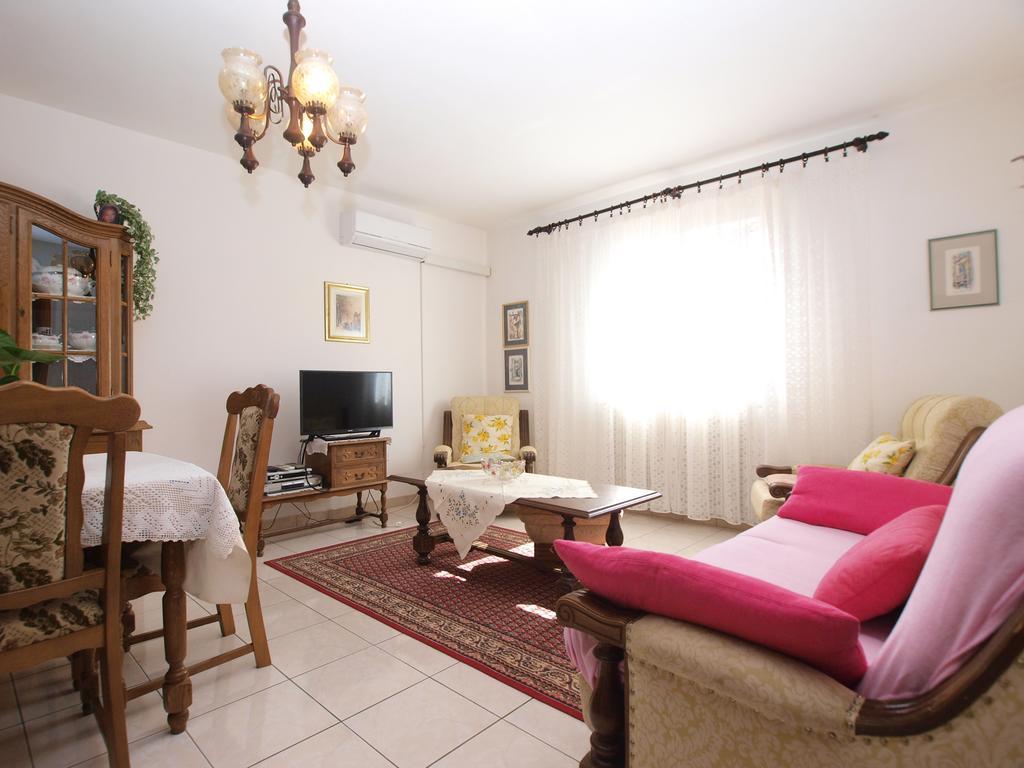 Apartment Luisa 1437 Peruški エクステリア 写真