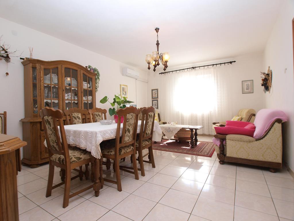 Apartment Luisa 1437 Peruški エクステリア 写真