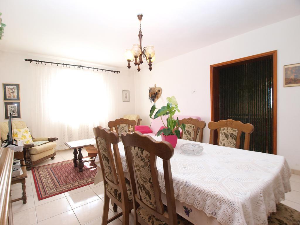 Apartment Luisa 1437 Peruški エクステリア 写真